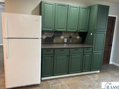 510 E Willis St, Elmore, MN 56027 - photo 3