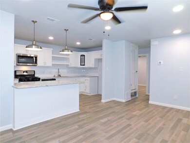 1703 Mercedes Rd, Denton, TX 76205 - photo 5