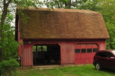 33 Mill Pond Rd, Kittery, ME 03904 - photo 6