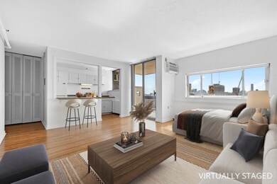 872 Massachusetts Ave unit 1008, Cambridge, MA 02139 - photo 4