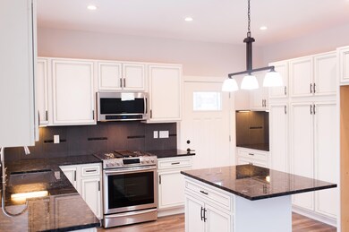 Modern style kitchen