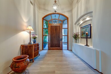 004_Foyer