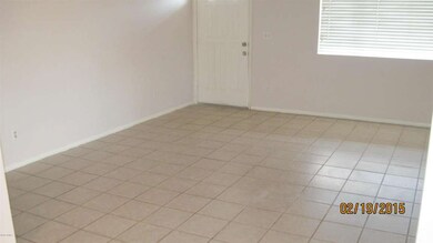 5615 W Edgemont Ave, Phoenix, AZ 85035 - photo 4