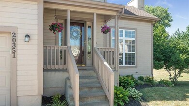 20351 Willow Ct, Spring Hill, KS 66083 - photo 2