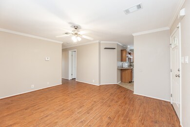 6004 Grace Ln, Houston, TX 77021 - photo 6