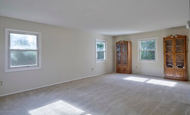 32 Brookview Ln05