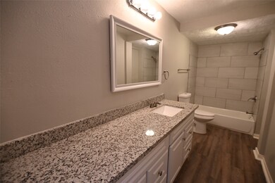 7031 Gillen St, Houston, TX 77087 - photo 7