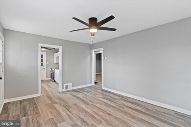 245 Seymour St, Lancaster, PA 17603 - photo 4