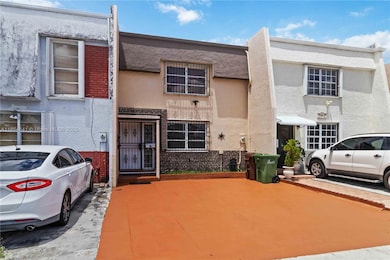 765 W 80th St, Hialeah, FL 33014 - photo 3