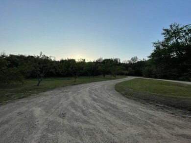 59 Shelton Ln, Linden, TN 37096 - photo 5