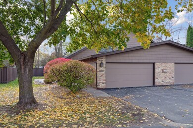 17825 Brigham Trail, Wayzata, MN 55391 - photo 2