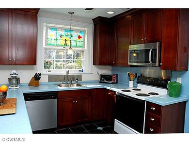 Kitchen - All Appliances Convey!  Pantry & a Break