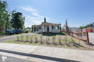 Exterior Front MS_82813-SMALL