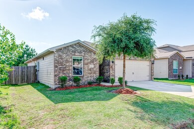 10623 Pine Landing Dr, Houston, TX 77088 - photo 4