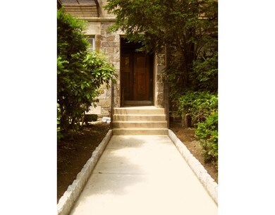 338 Tappan St, Brookline, MA 02445 - photo 2