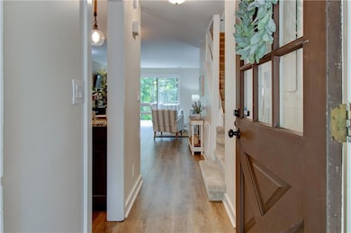 7 Mountain View Ct, Waleska, GA 30183 - photo 4