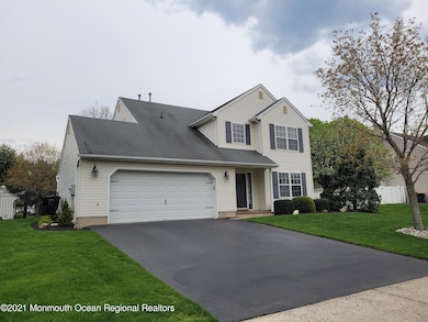 Lovingly maintained center hall colonial