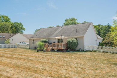 5-web-or-mls-108 Shawnee Loop N-4