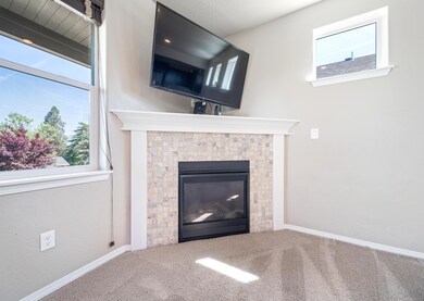 2258 College Way, Medford, OR 97504 - photo 6