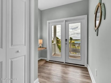 822 S Topsail Dr unit A, Surf City, NC 28445 - photo 4