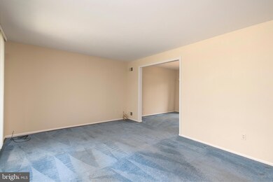 3306 Stonehall Dr, Beltsville, MD 20705 - photo 7