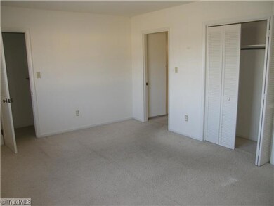1st Bedroom.
