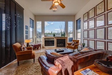 003_Living Room
