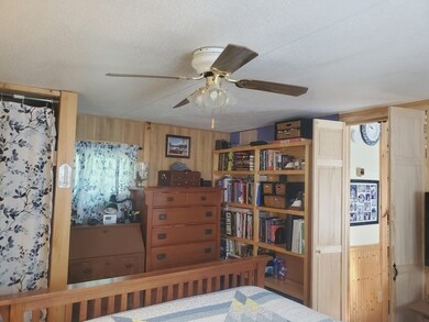 519 E River St unit 123, Orange, MA 01364 - photo 6