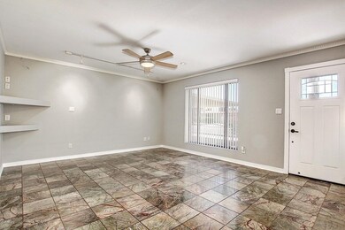 003_Family Room