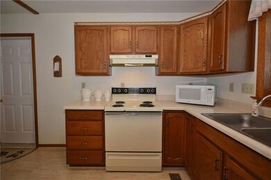 Lots of cabinet space