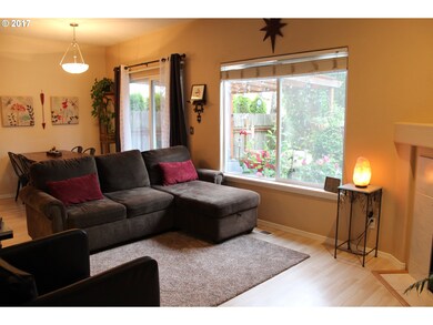 Living Room/Dining Room