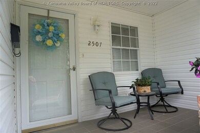 2507 Farrar St, Dunbar, WV 25064 - photo 3