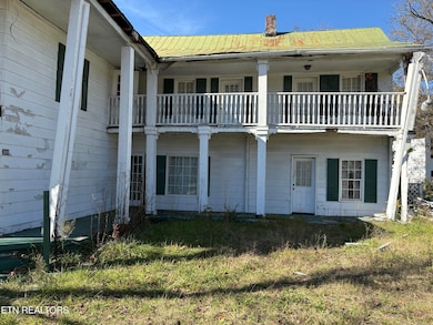 308 Rock Bridge Rd, Oliver Springs, TN 37840 - photo 2