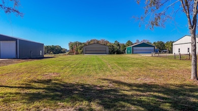 11612 Kitty Hawk Dr, Berryville, TX 75763 - photo 3