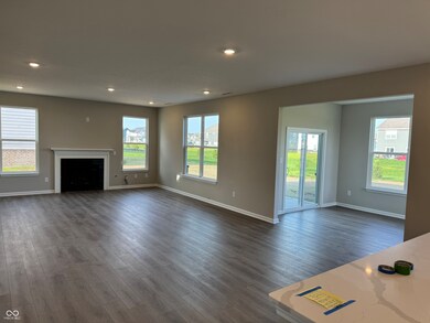 5692 Coulter Way, Whiteland, IN 46184 - photo 4