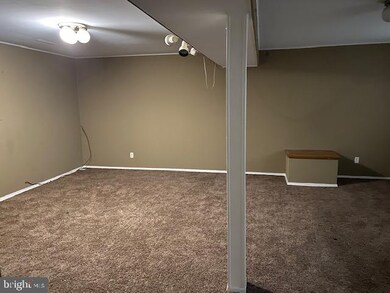 45336 Elmbrook Dr, California, MD 20619 - photo 7