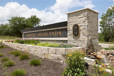 7903 Millridge St, Shawnee, KS 66218 - photo 5