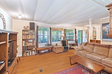 4-web-or-mls-2582-walnut-ave