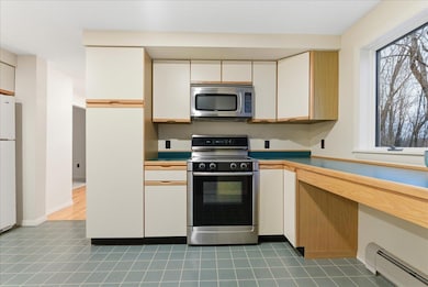 10 Fairway Ln, Farmingdale, ME 04344 - photo 6