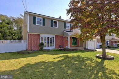 504 Jamestown Rd, Beverly, NJ 08010 - photo 2