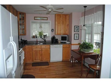 Kitchen. Granite counter tops, to...