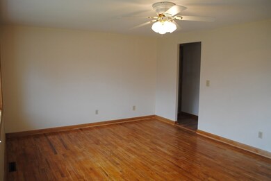 3318 Loveland Ave, Erie, PA 16506 - photo 5