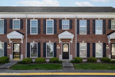 6925 Arbor Creek Dr unit 6, Louisville, KY 40228 - photo 2