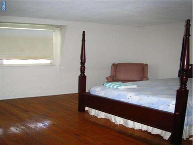 1452 Rainer Rd, Brookhaven, PA 19015 - photo 2