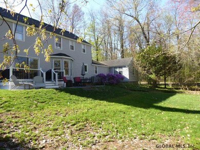 49 Darnley Greene, Delmar, NY 12054 - photo 2