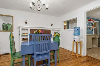 6-web-or-mls-14Farwell-3