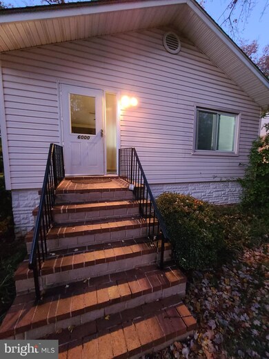 6000 Somerset Rd, Riverdale, MD 20737 - photo 3
