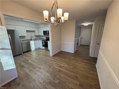 1704 Sandy Pines Ct, Chesapeake, VA 23321 - photo 7