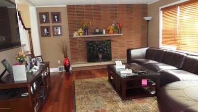 60 Arlington Rd, Kingston, PA 18704 - photo 4