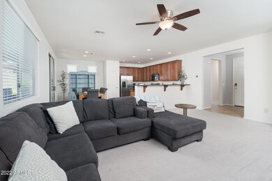 03_Living-Room_02